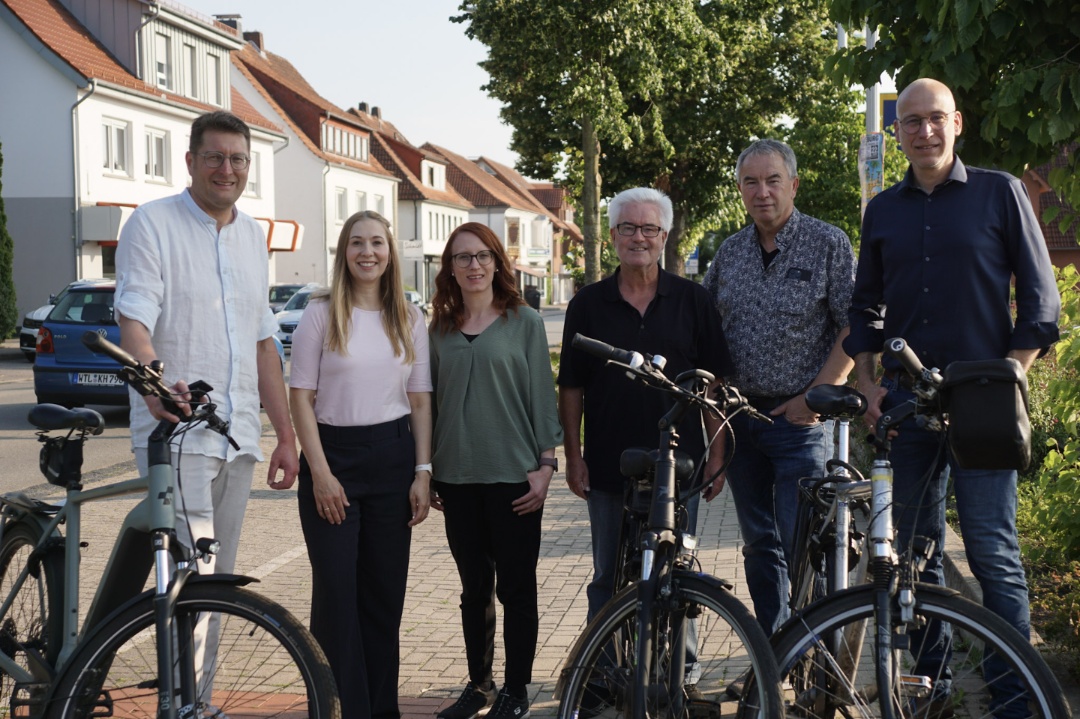 (v.l.n.r.) Mathias Westermeyer, Carolin Klevorn, Katharina J�rgens a. d. Haar, Bodo L�bbert, Andreas Sch�tz, Matthias Drees