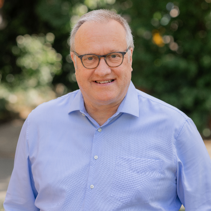  Uwe Dirkes